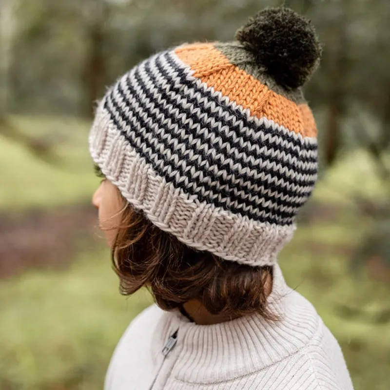 Acorn Horizon Beanie - Black Stripe