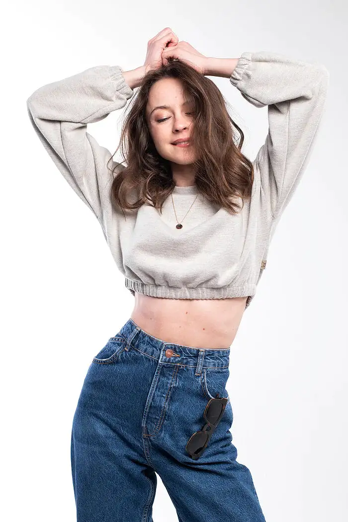 Bee And Alpaca Fresh Crop Top Sweatshirt