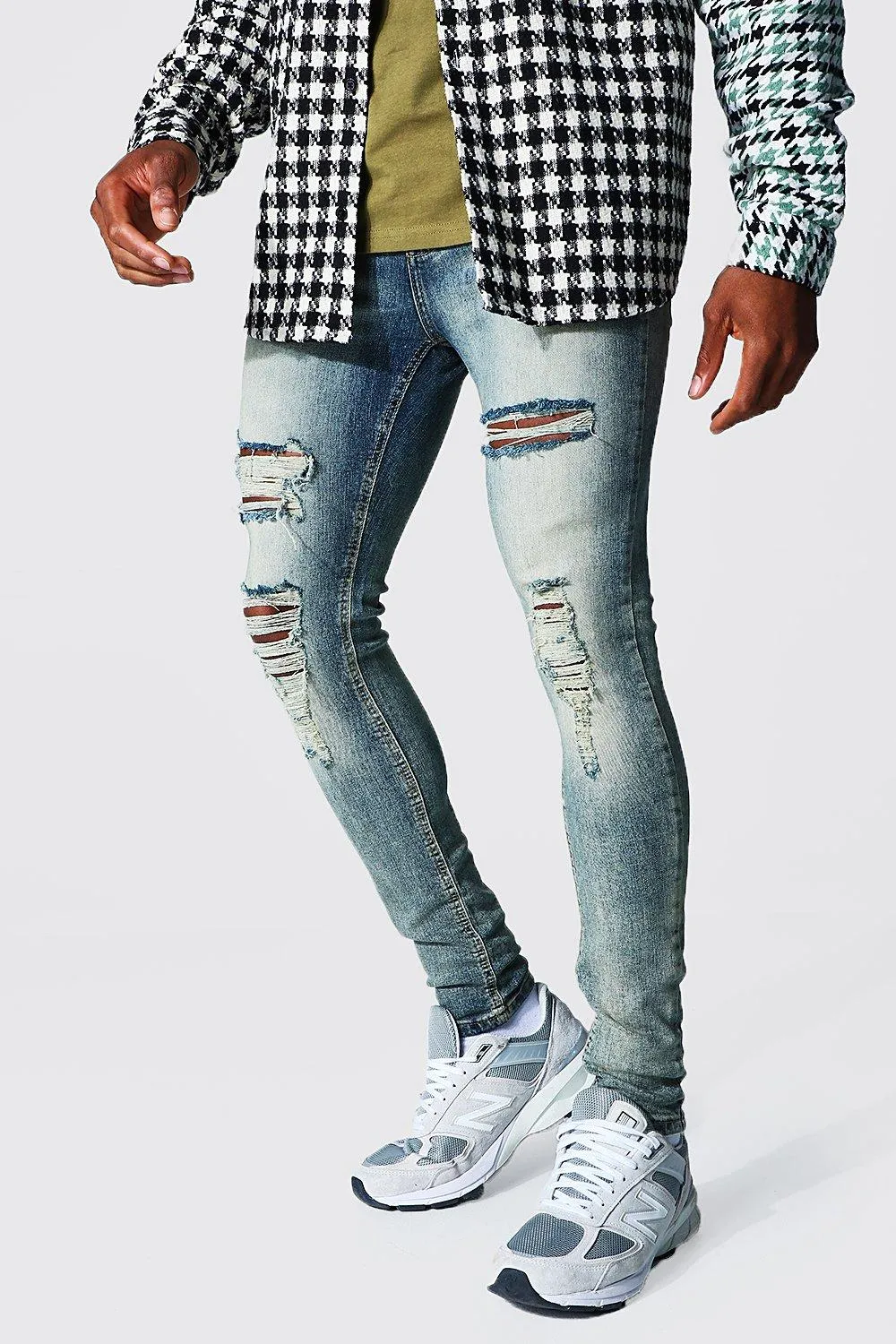 Super Skinny Jeans With All Over Rips